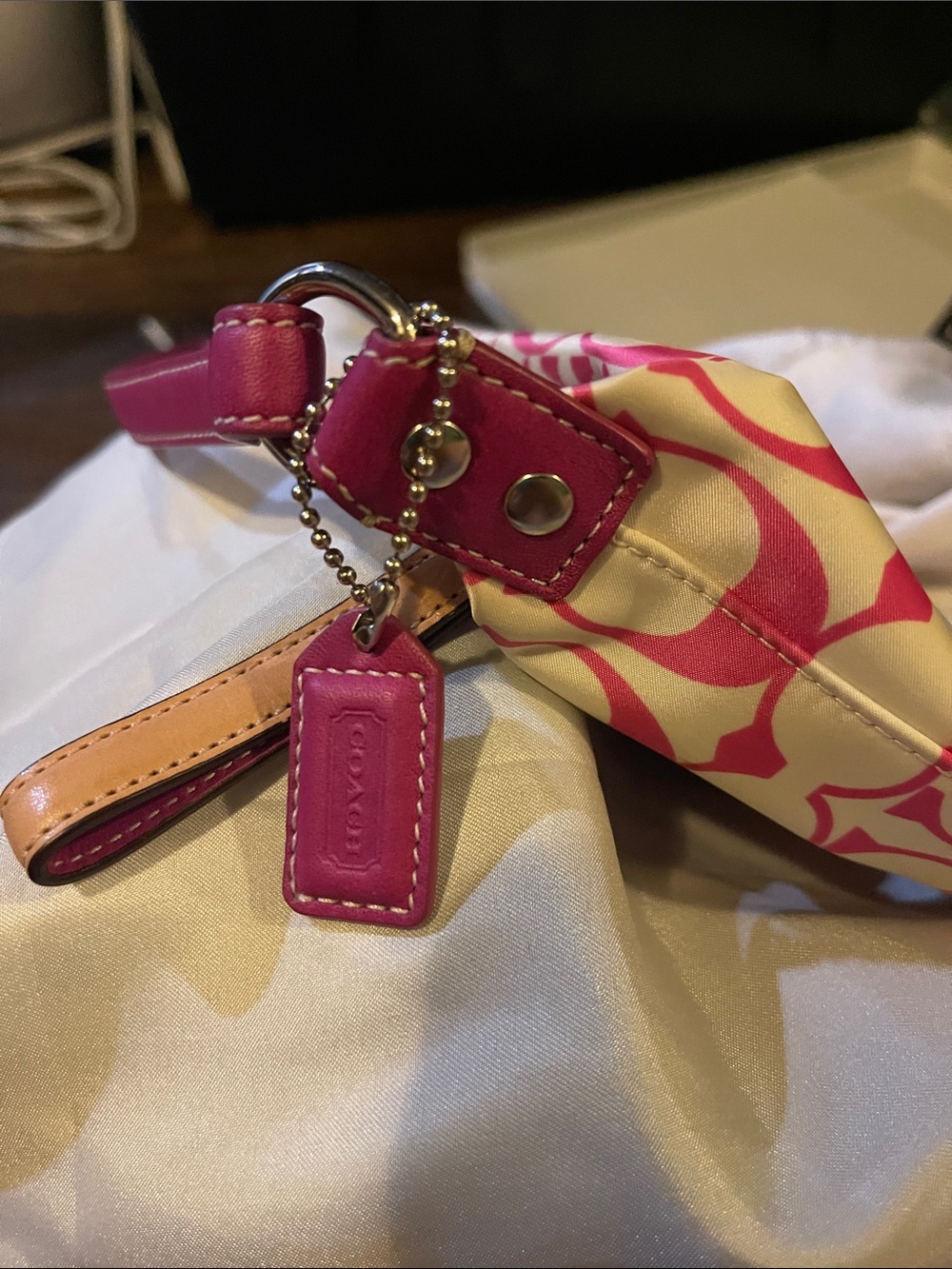 Vintage Coach Pink and Cream Signature Mini Shoulder Bag - Picture 7 of 7